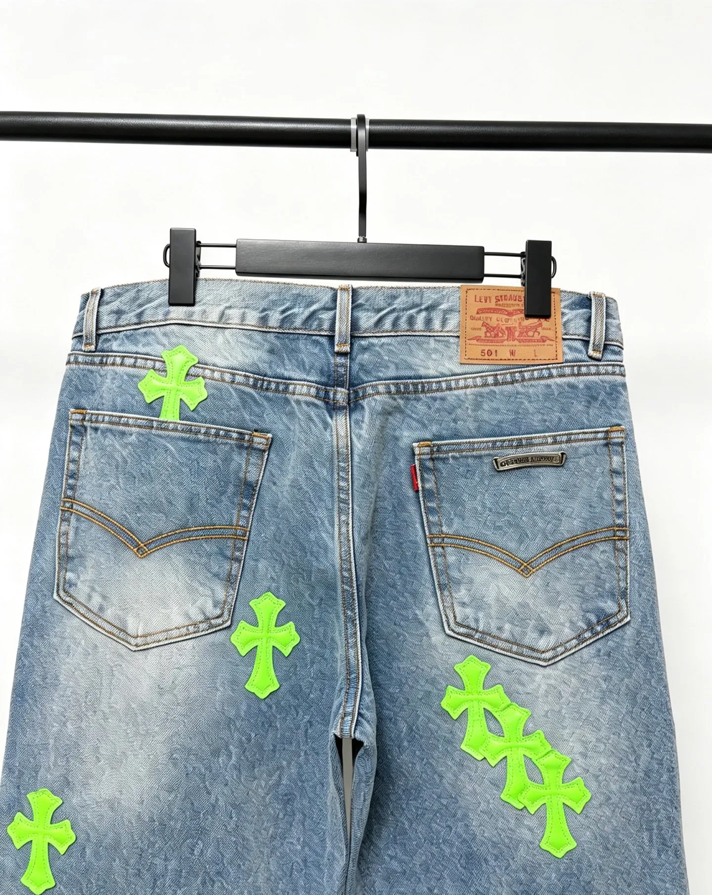 Chrome Hearts ， Light Blue ， ， ， ， ， ， Retro 。 Green ， ； ， ， ， ， 。 ， 。 Retro ， Classic ； ； Levi’s Classic V ， ， ， ， 。 ×Levis ， Genuine Leather ， 。 Retro ， 。 ， ， 。